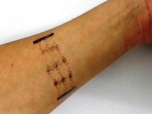 CEMSE EE Stretchable Copper Circuits Attached To The Skin